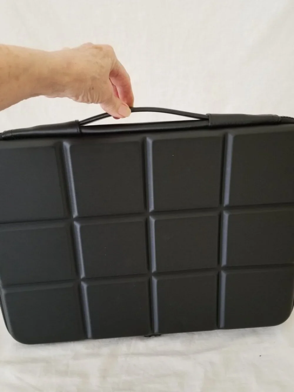 NWT! Domiso Laptop Computer Carrying Case Sleeve w/Handle -Waterproof Shockproof